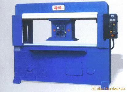 精密四柱移动式裁断机