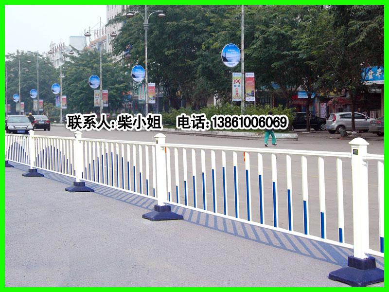 组装式护栏，焊接护栏，拼装护栏，人行道护栏，机非隔离护栏