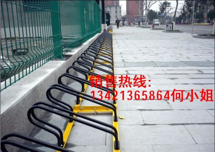 哪种自行车停车架Z能有效解决非机动车乱停放
