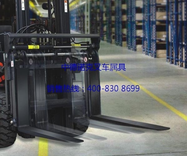 调距叉、叉车属具、夹抱机、抱夹车、抱夹