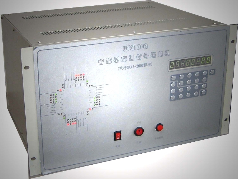 UTC100A智能型交通信号控制机