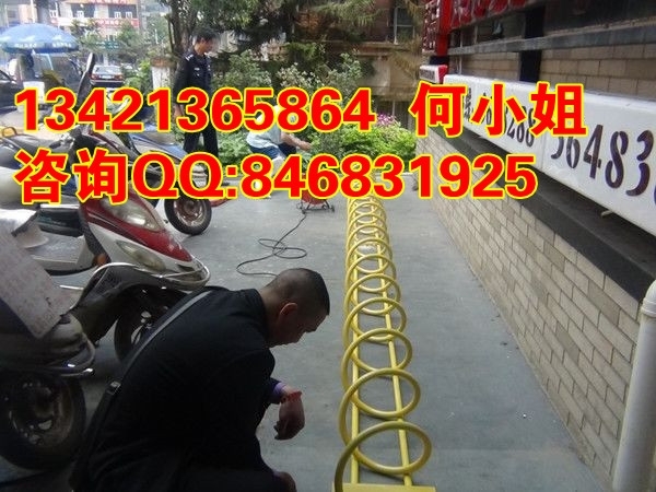 福建漳州螺旋式自行车停车架厂家
