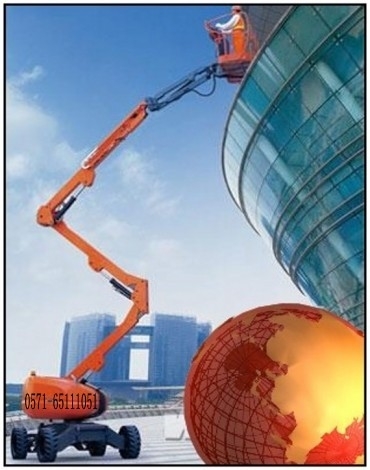 自行式液压升降机