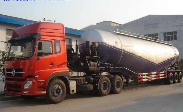 供应13米轻量化45立方散装水泥罐车报价