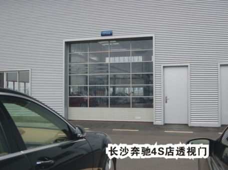 理想门业集团奔驰汽车4S店专用电动快速提升门系列