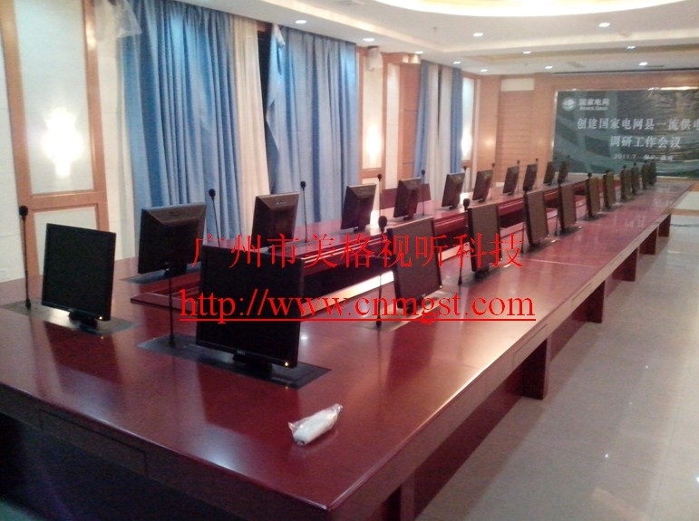 17寸液晶屏自动升降器（免费安装）