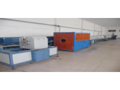 PE给排水管材设备图1