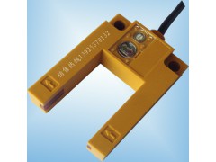 U型(槽型)光电开关图1