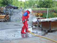 大流量高压清洗机_高压水除锈清洗机图1