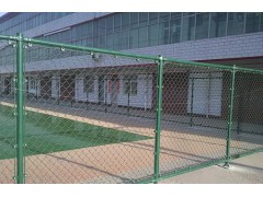 供应组装式篮球场网球场羽毛球场勾花包塑围隔离网图1