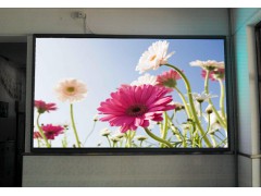 超长使用寿命室内全彩表贴P7.62显示屏图1