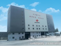 绿色混凝土搅拌站,混凝土搅拌站设备图1