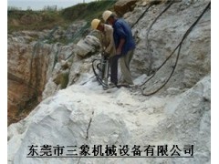 江苏岩石开采免爆破机械设备液压劈裂机图1