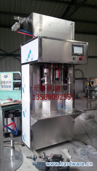 5BSB自流式灌装机..