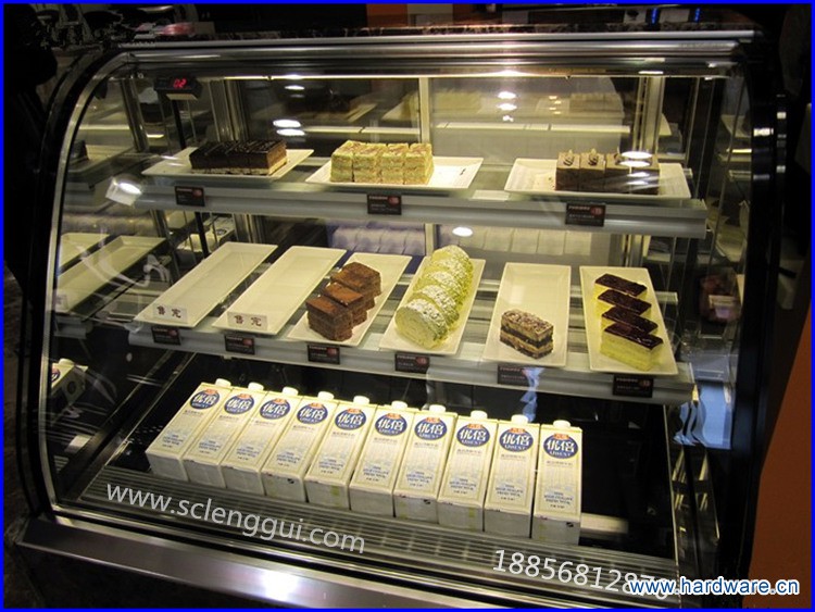 3弧形蛋糕保鲜柜