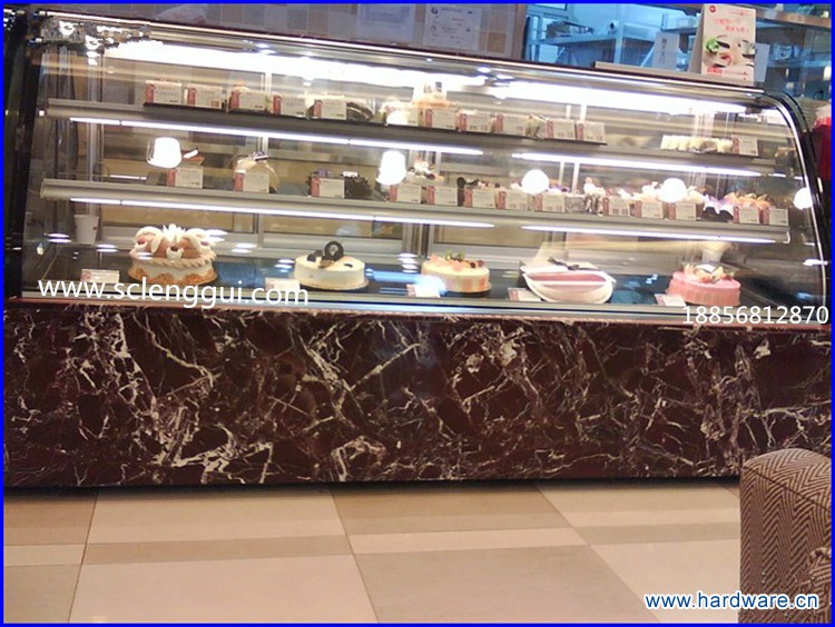 蛋糕店冷藏柜