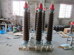 新疆高压隔离开关GW5-126DW/2000图1