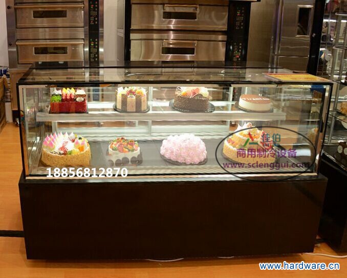 2直角蛋糕展示柜