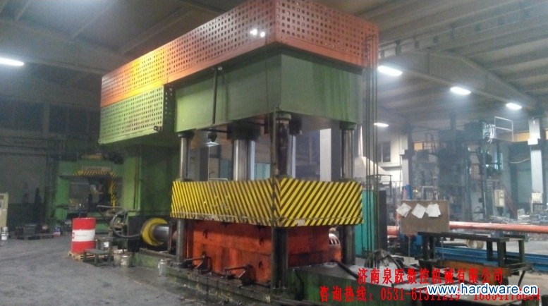 济南泉跃弯头液压机