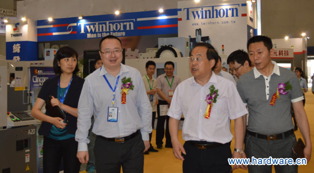 重庆国博助立嘉腾飞 (1)580