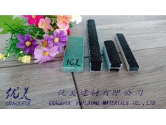 金刚砂防滑条止滑效果图1