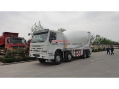 济南中国重汽2016出口埃及国家（豪沃18立方搅拌车报价）图1