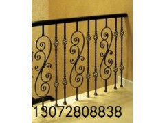 成都优美雅铁艺阳台护栏图1