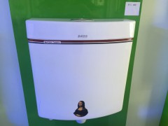 本厂经营各种缓降便盖，快降便盖，蹲便是水箱图1