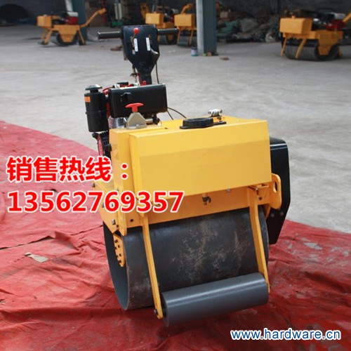 大单轮压路机副本_副本