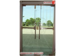 全无框玻璃门装消防锁,连杆平推锁图1