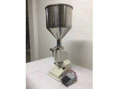 气动膏液灌装机图1