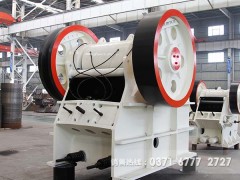 破碎机_高效颚式碎石机的作用与特点图1