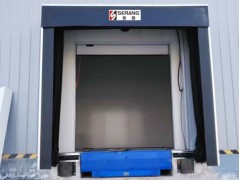 苏州冷链物流保温门封门罩图1