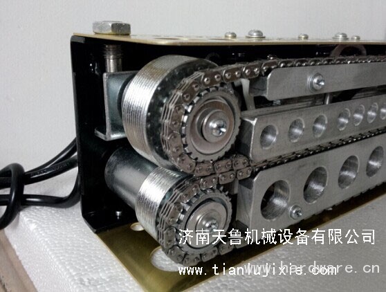 天鲁手持链式封口机6