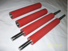 供应武汉输送设备用聚氨酯胶轮包胶，滚筒包胶图1