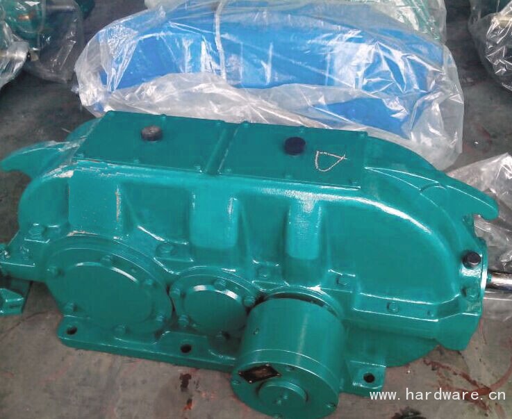 DCY250圆锥圆柱齿轮减速器价格