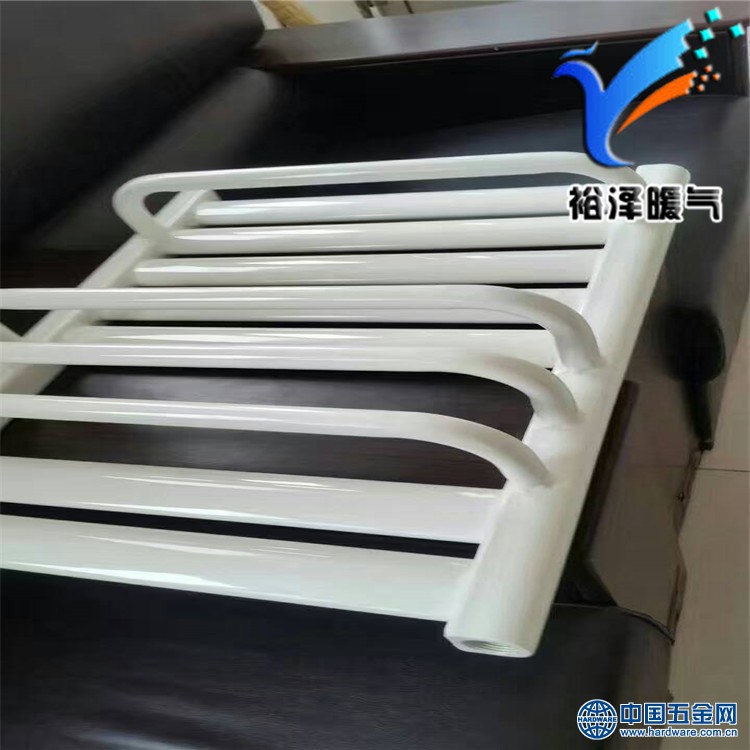 3328B39674613C75C21AD974115982CB_副本