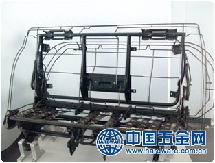 汽车后排座椅骨架