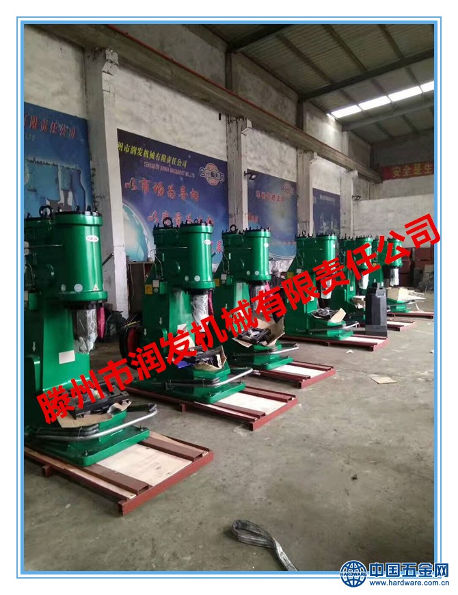 75公斤出口空气锤_副本