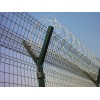 上海球场护栏体育护栏网高速公路机场隔离栅，上海隔离栅价格