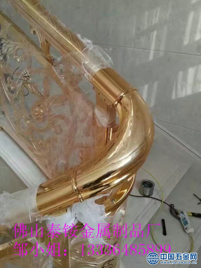 河南铝合金雕刻护栏 镜面玫瑰金铝板镂空护栏 (2)