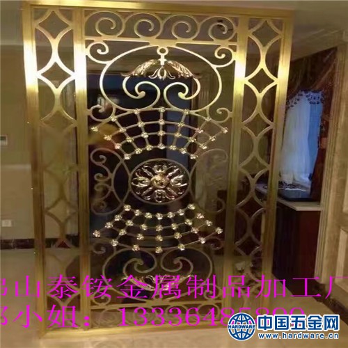 昆明市铝艺镜面楼梯安装K金玫瑰金高档铝雕刻护栏 (2)