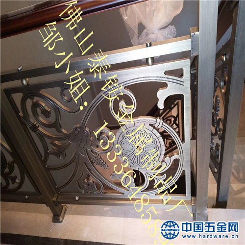 宝鸡市雕刻铝艺护栏 镜面玫瑰金铝雕花护栏 铝合金护栏质量保证 (5)