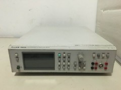 二手转让福禄克PM6306LCR电桥测量仪低价图1