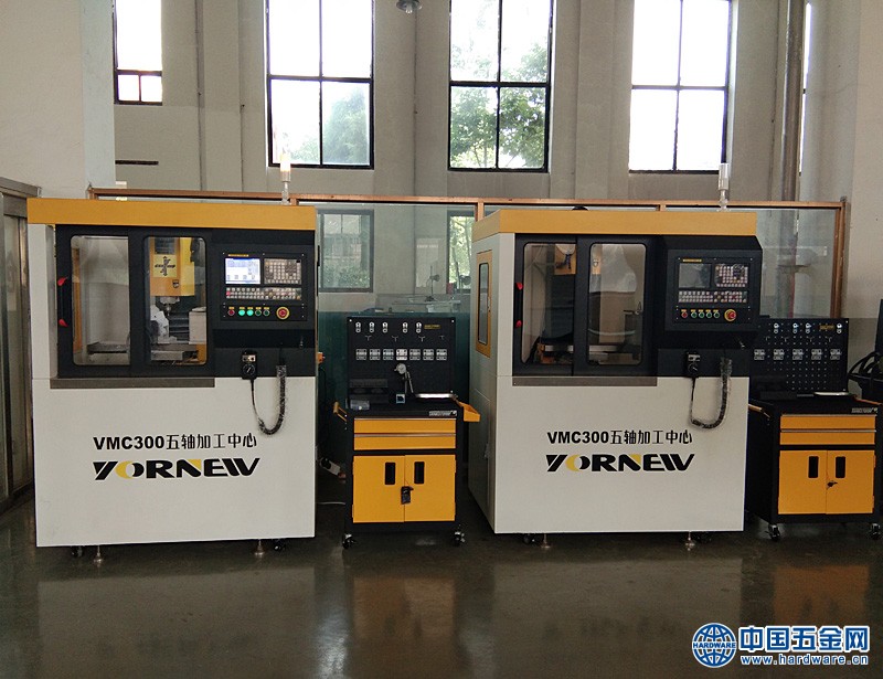 广东育能微型五轴机床