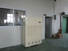 懿凌供应计算机房专用加湿器YLJF-6湿膜柜机图1