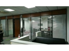 办公隔断隔墙图1