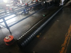 钢带波纹管材 300-1600PE钢带波纹管材图1