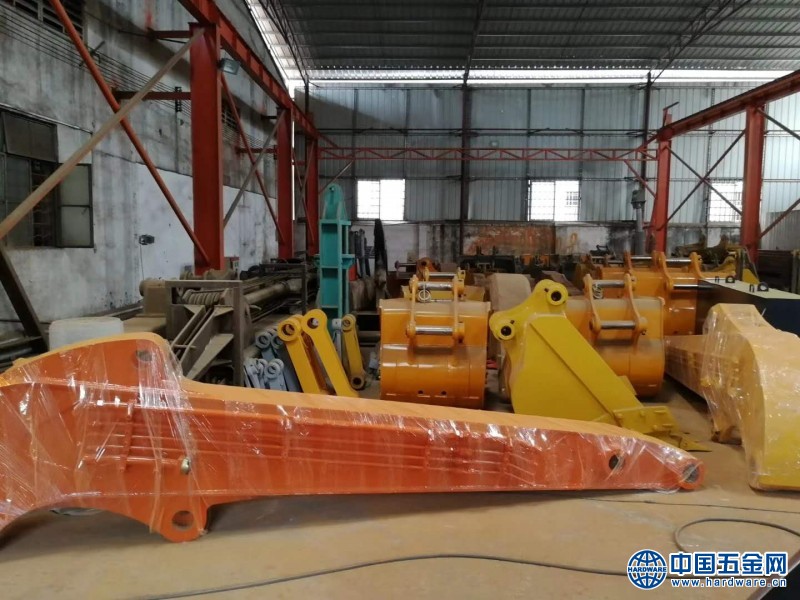 日立450-15.5米打桩小臂