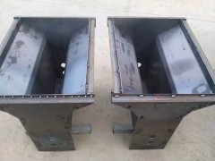 隔离墩模具_公路隔离墩模具_振通模具图1